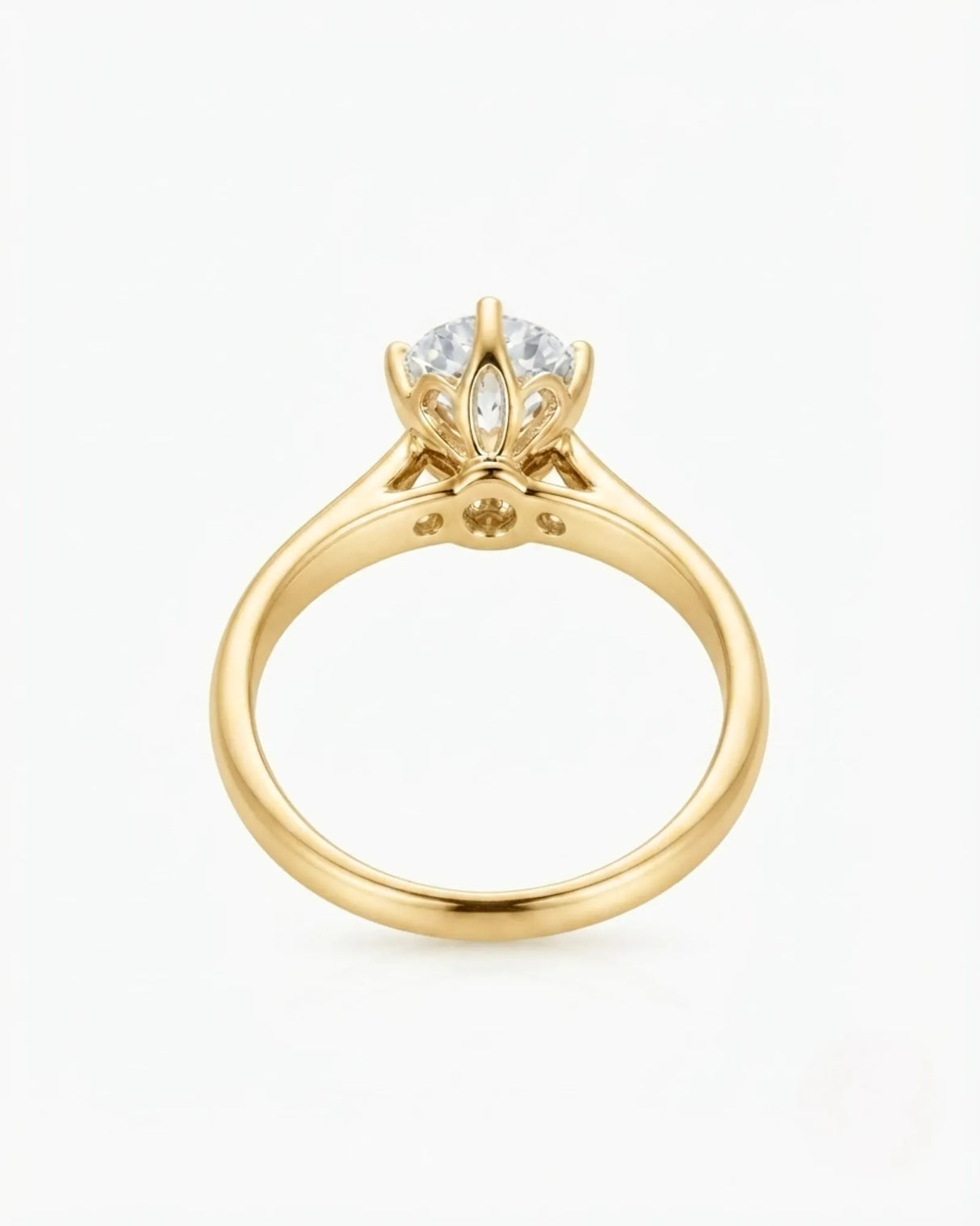 Claudine – Natural Round Diamond Solitaire Engagement Ring