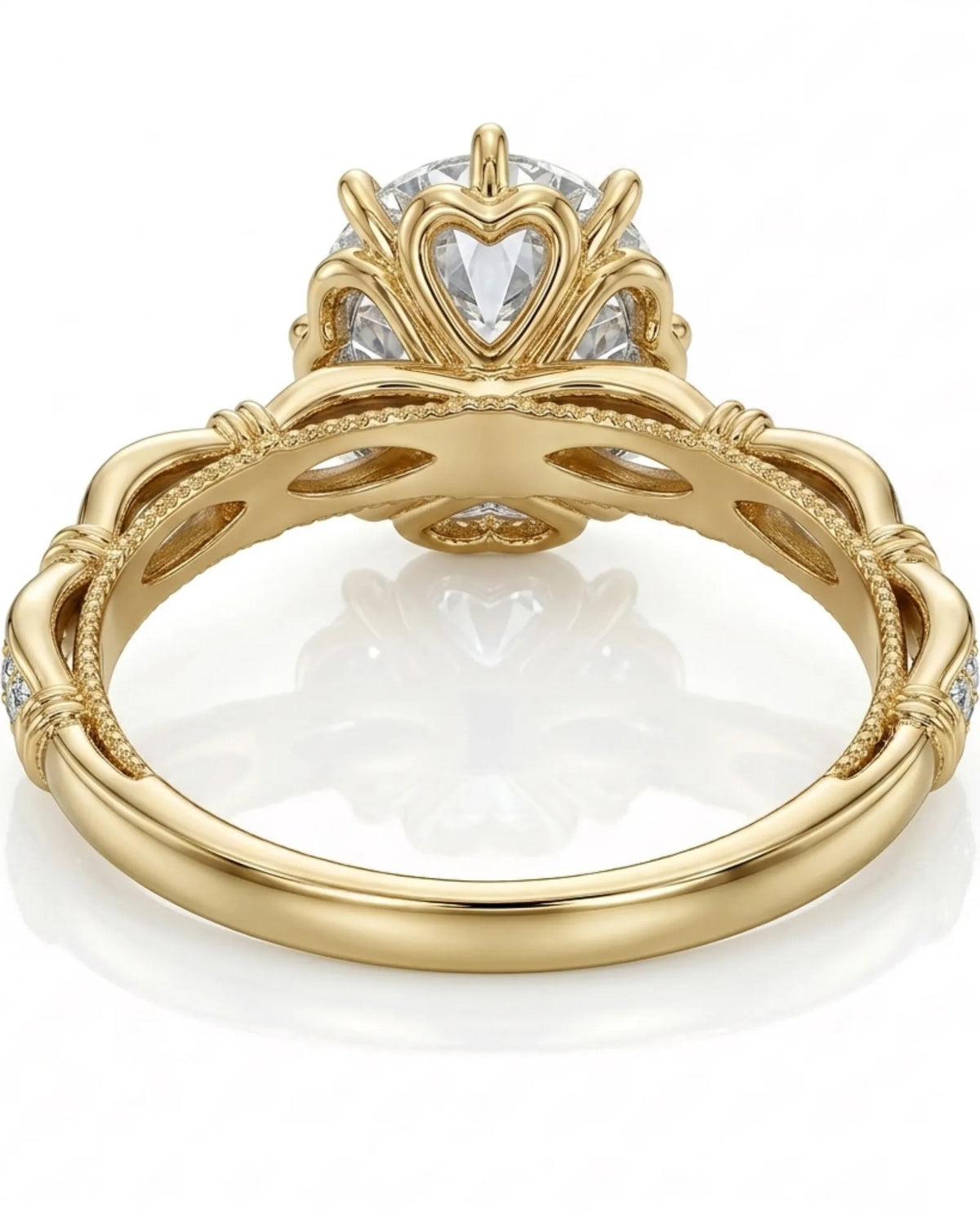 Suki – Timeless Spark Natural Round Diamond Vintage Halo Ring