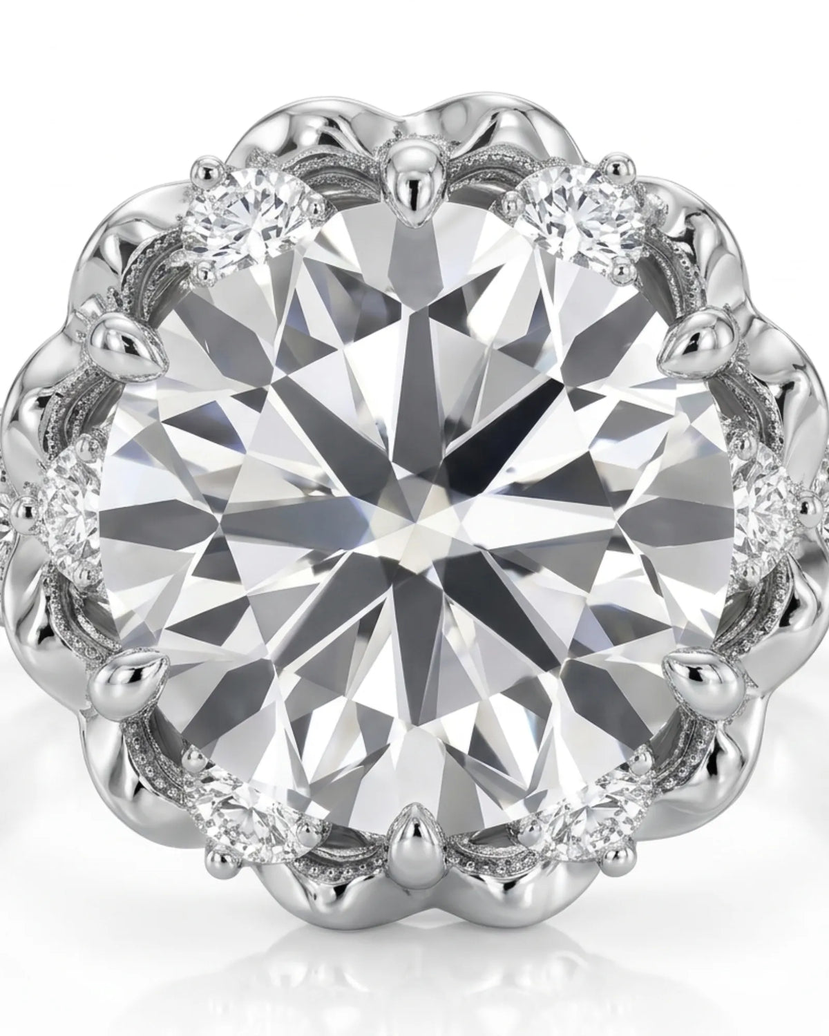 Suki – Timeless Spark Natural Round Diamond Vintage Halo Ring