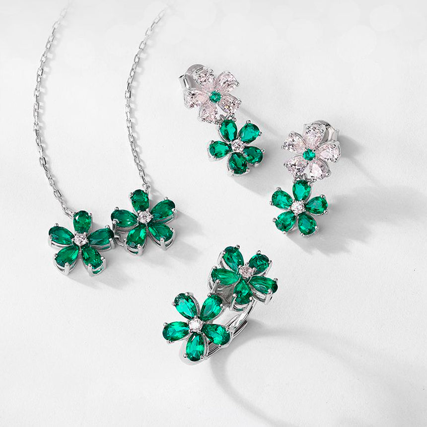 Green Blossom- Lab-Grown Emerald Double Flower Ring