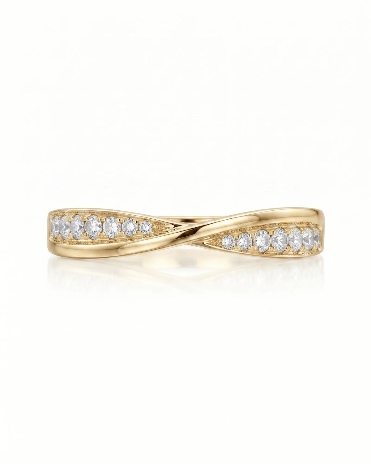 Twisted Shank Natural Diamond Eternity Wedding Band diamond detail | SARATTI