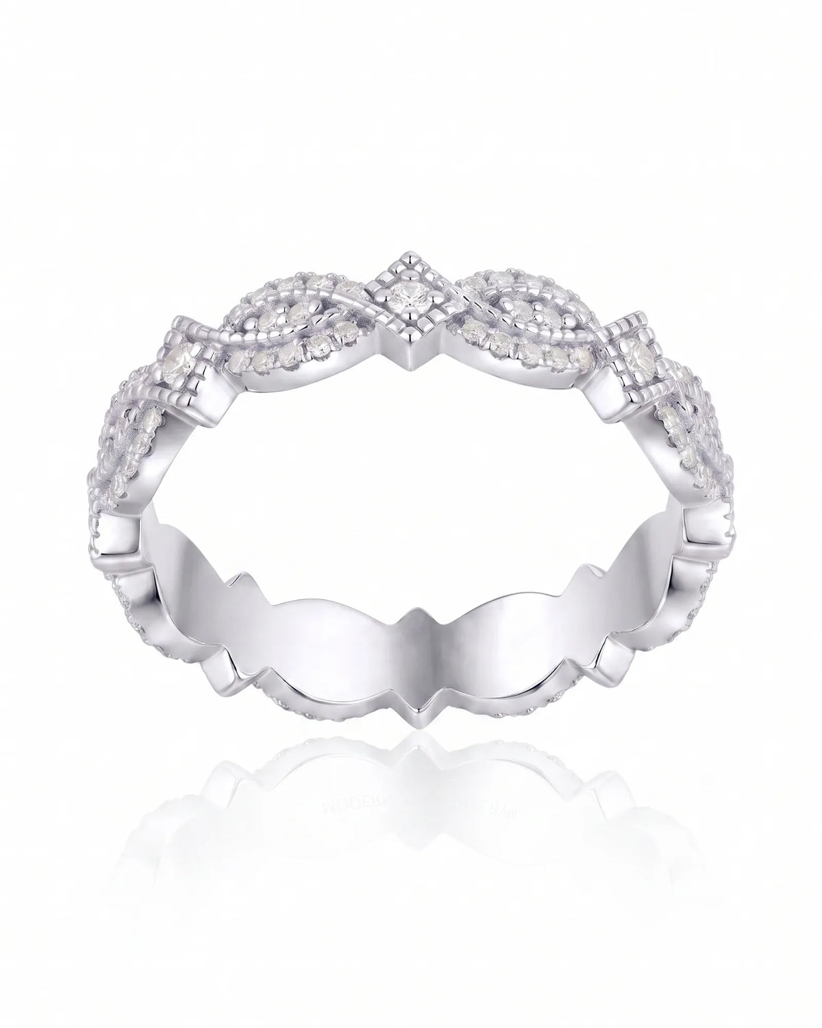 Art Nouveau diamond wedding band in platinum, view 4 | SARATTI