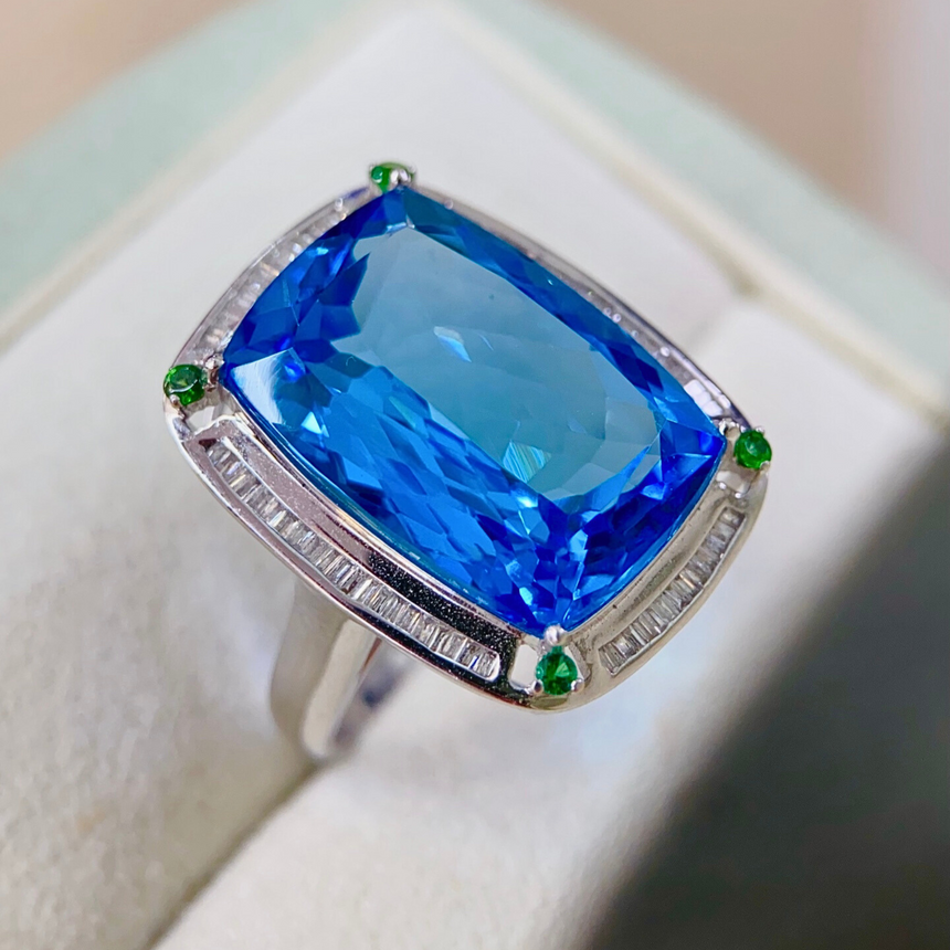 Cushion Cut Blue Topaz Cocktail Ring in 18K White Gold