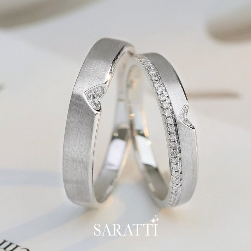 Geometric Wedding Band Set In 18K White Gold | Saratti