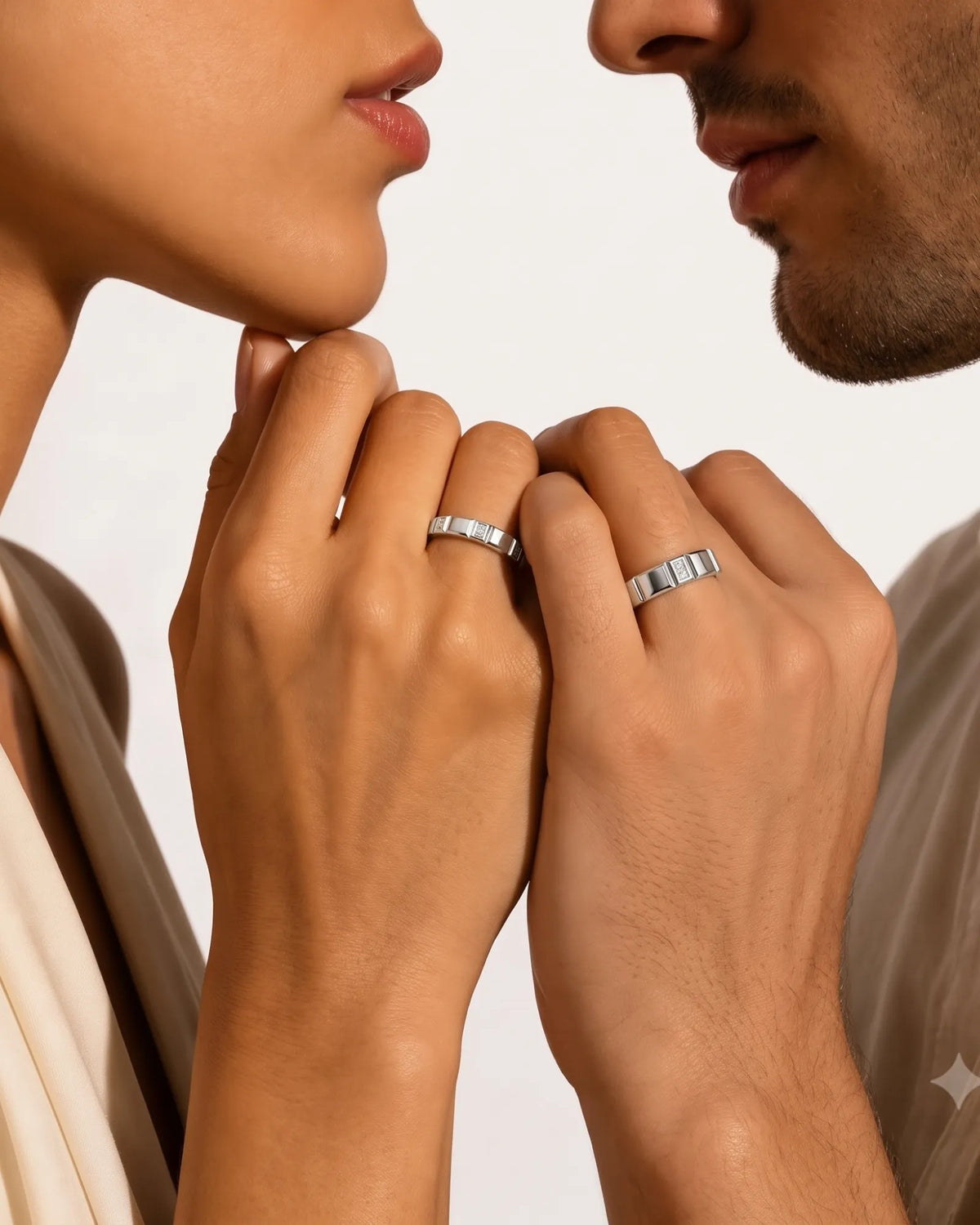 18K white gold couple wedding bands featuring diamond detailing and a timeless matching ring design | SARATTI