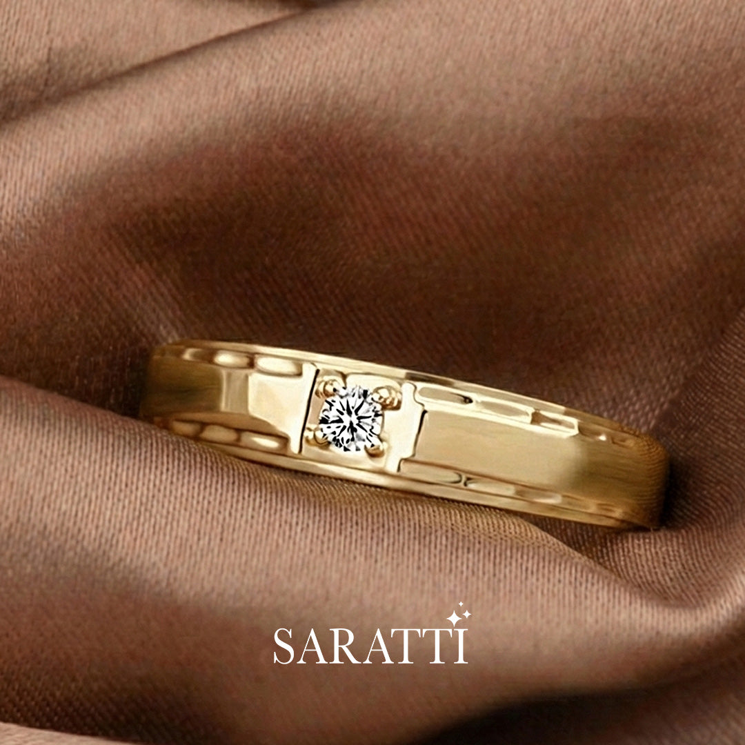 18k yellow gold aurum axis minimalist diamond ring | SARATTI