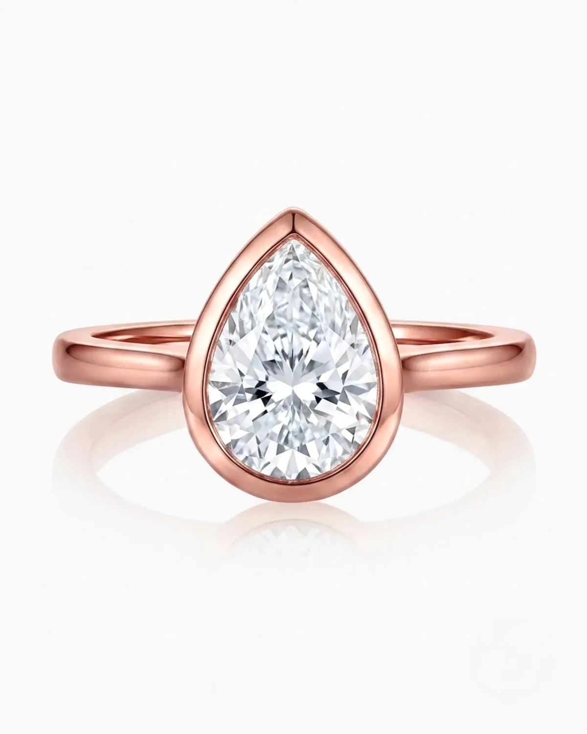 Aurelia's Embrace – Natural Pear-Cut Diamond Bezel Ring