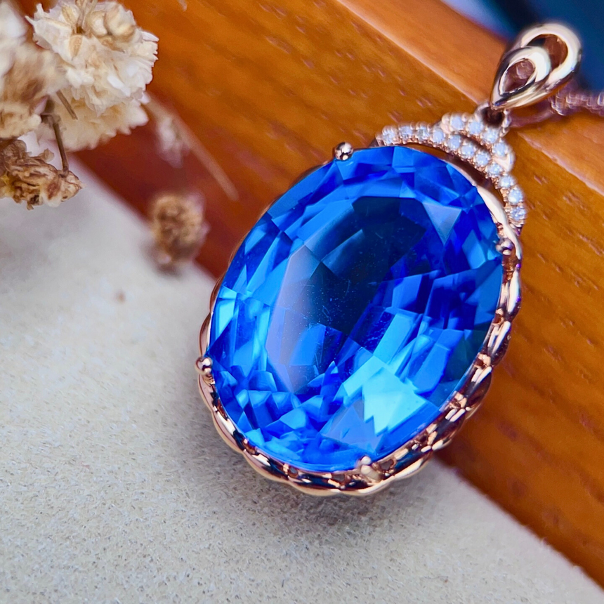 Aurelia Oval Blue Topaz Pendant Necklace