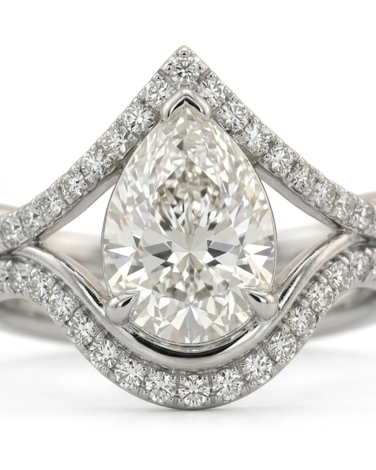 Amara • Pear-Cut Moissanite Bridal Set in Platinum