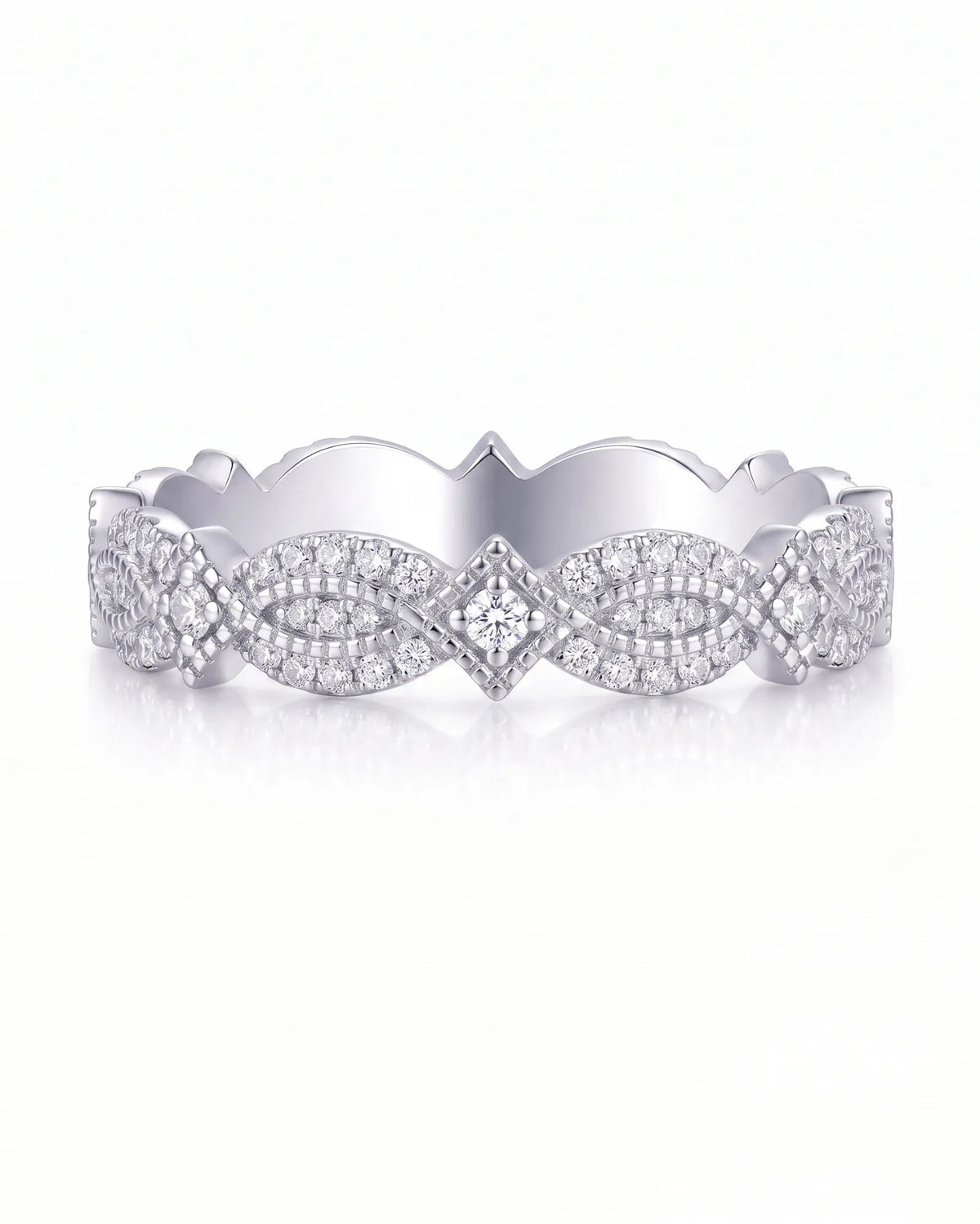 Art Nouveau diamond wedding band in platinum, view 2 | SARATTI
