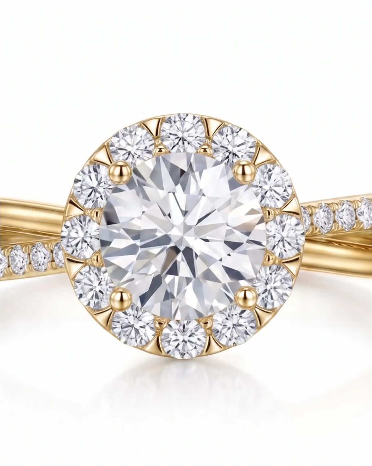 Elani – Natural Round Diamond Halo Split-Shank Ring