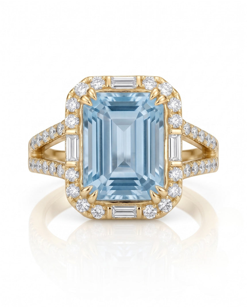 Aureline Halo emerald cut Aquamarine diamond halo ring setting in yellow gold, front view | SARATTI