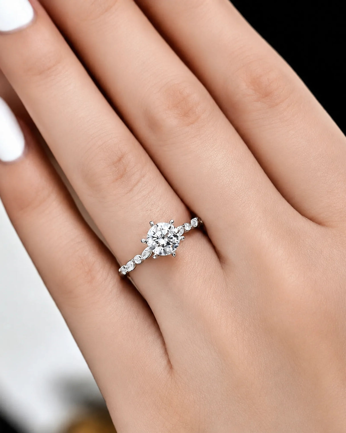 Faye – Natural Round Diamond Six-Prong Engagement Ring