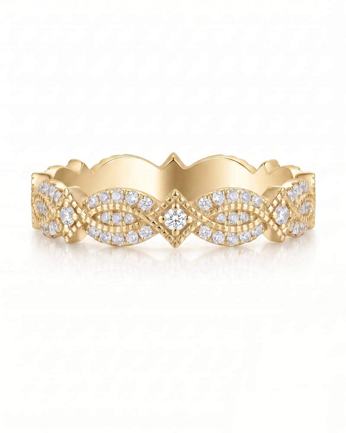 Art Nouveau diamond wedding band in 18K yellow gold, view 2 | SARATTI