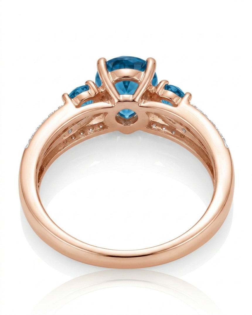 Aquamarine and diamond engagement ring for soft romantic proposals in 18K Rose Gold | SARATTI