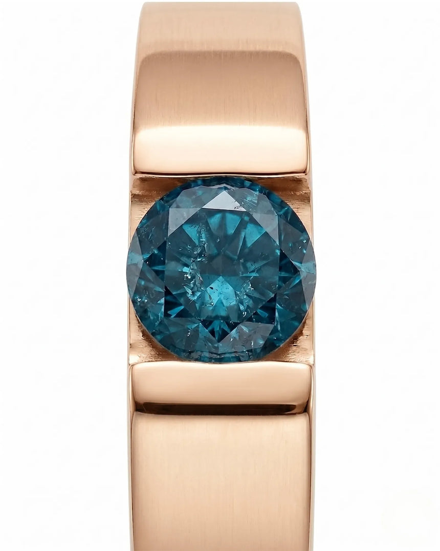 Architectural blue diamond ring with sculpted shoulders and minimalist wide band in 18K rose gold | SARATTI