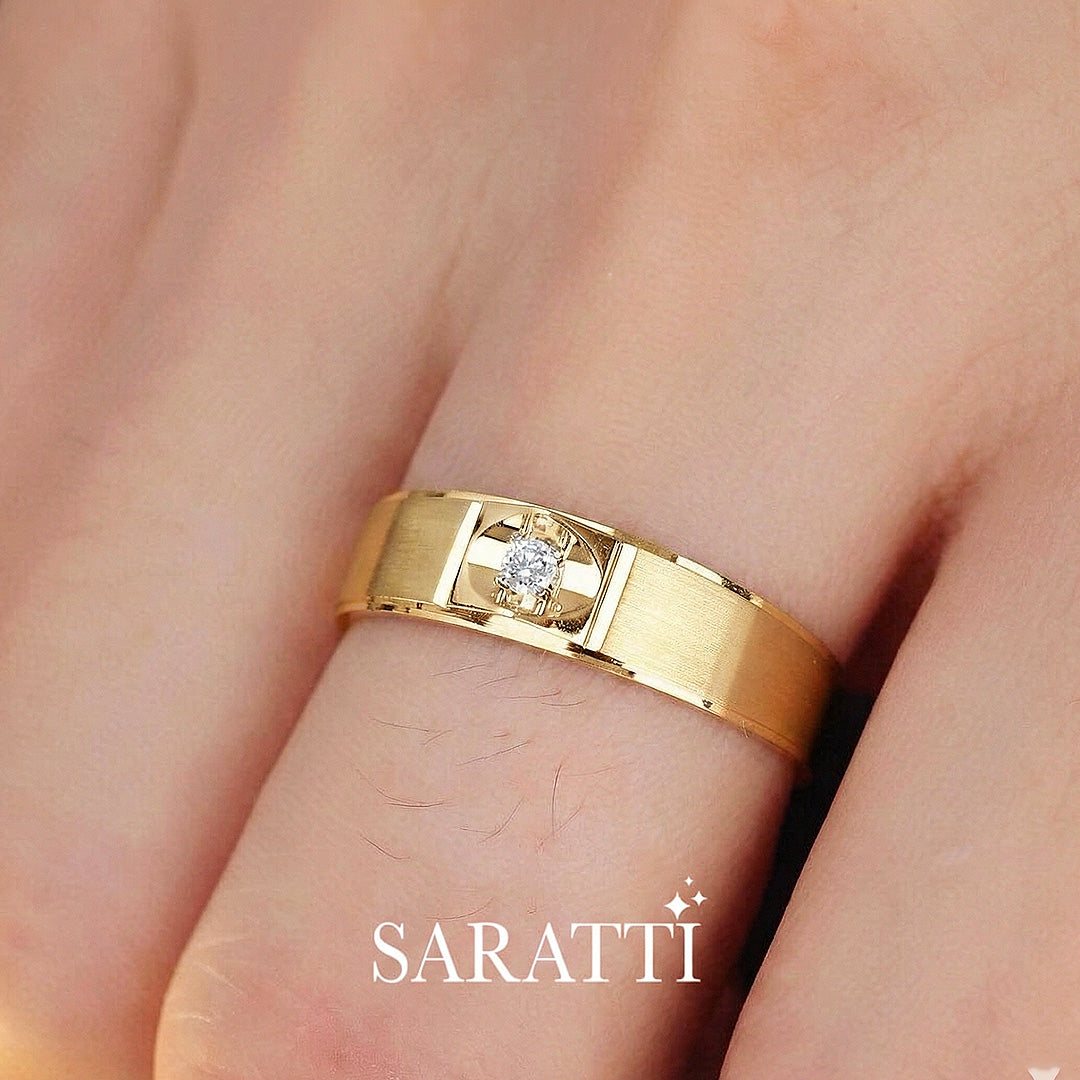 Oval backdrop design detail of Mandorla diamond solitaire ring in 18K yellow gold | SARATTI