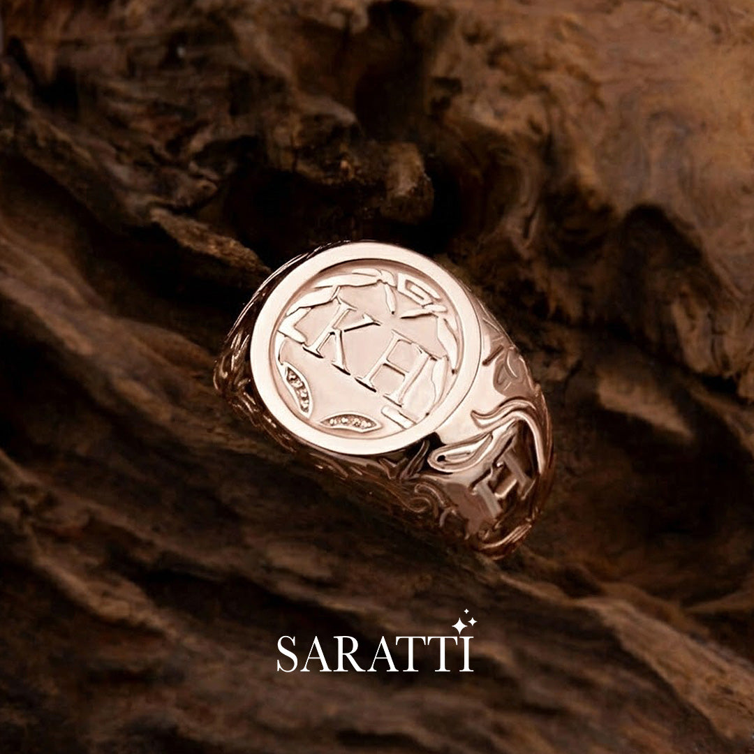 Mens initial ring worn on hand in 18K rose gold | SARATTI
