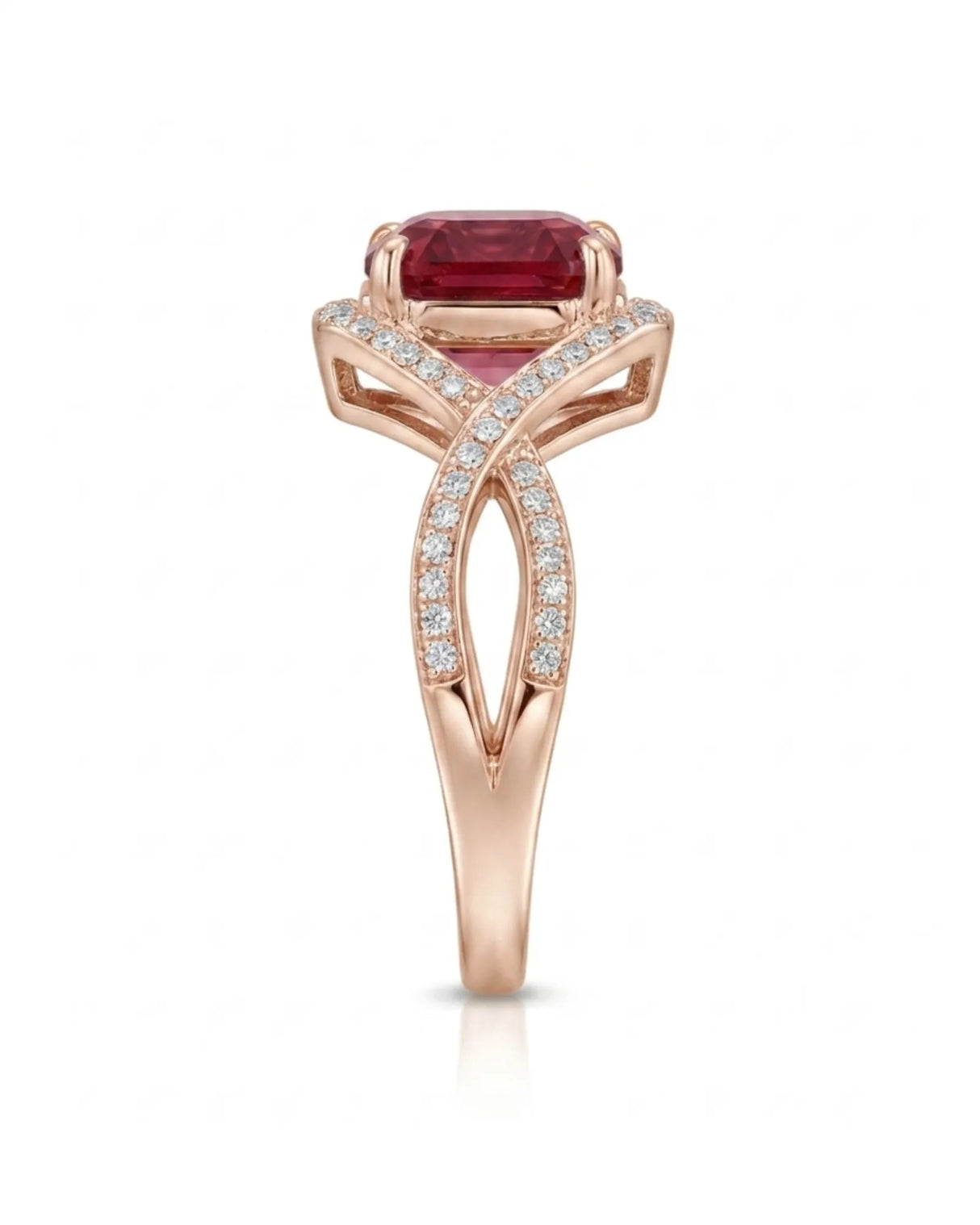 Asscher Rose vintage garnet ring with diamond frame in 18K rose gold | SARATTI