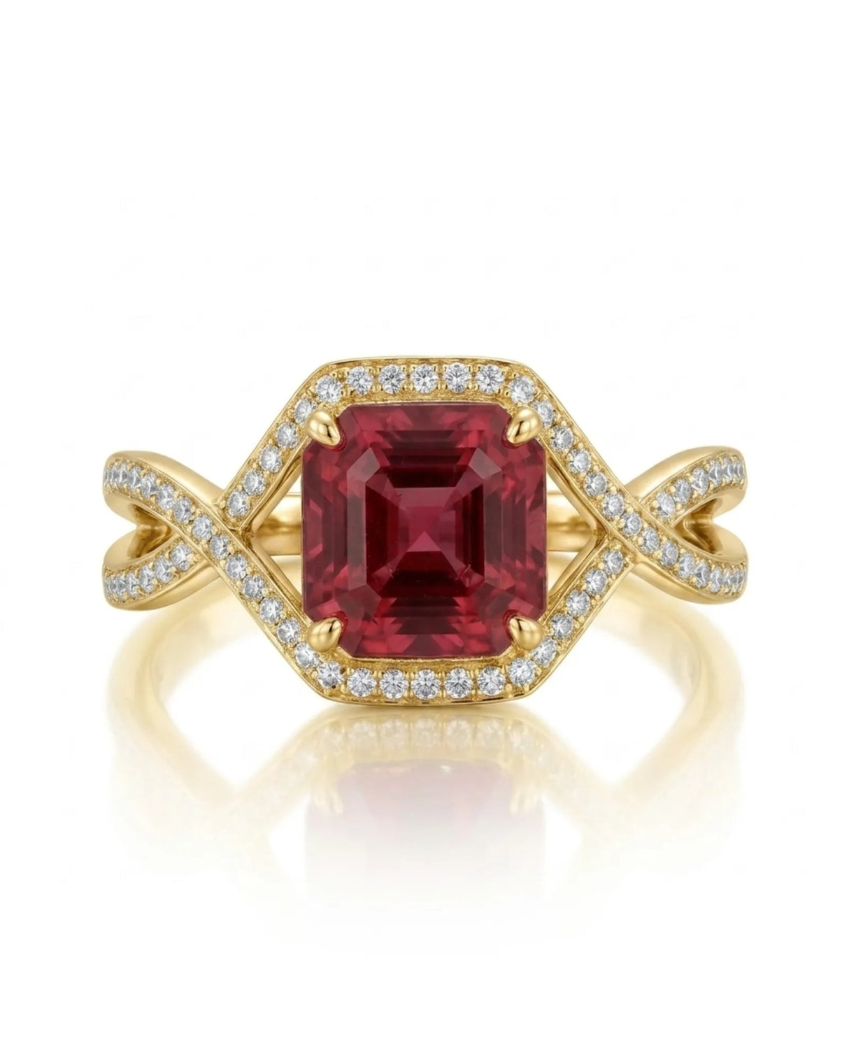 Asscher Rose vintage garnet ring with diamond frame in 18K yellow gold | SARATTI