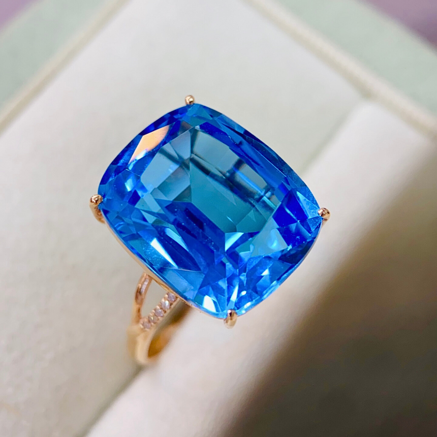 17.85ct Swiss Blue Topaz statement ring with diamonds