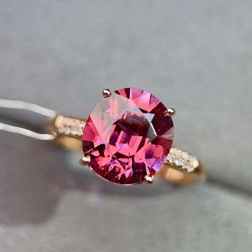 Luxury Pink Tourmaline Solitaire Ring