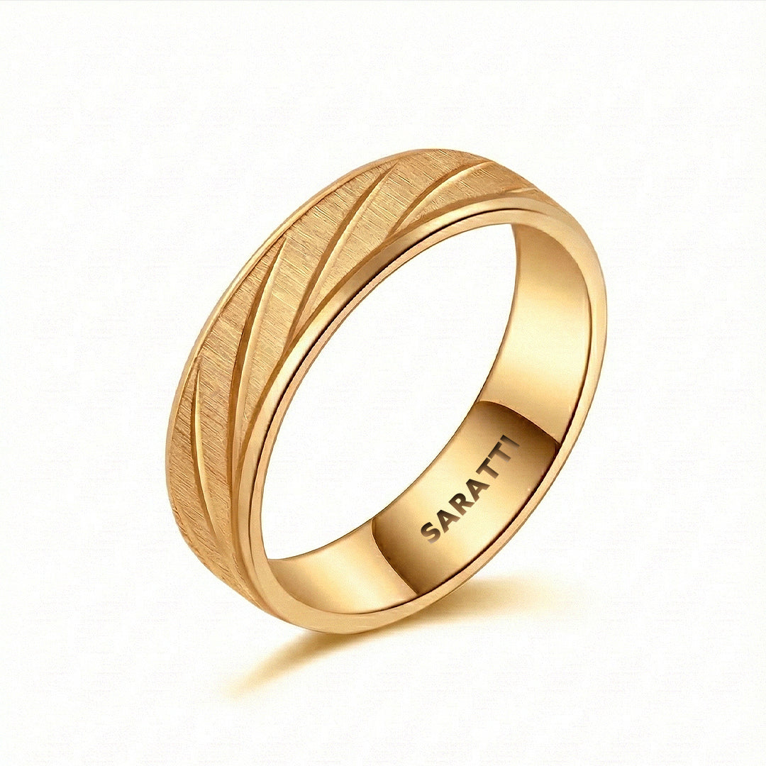 Axis vector men’s wedding band 18k yellow gold swirl design | SARATTI