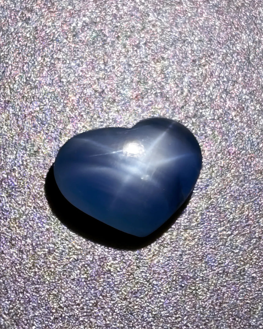 Blue Star Sapphire 8.5 × 6.3 × 3.0 mm loose gemstone | SARATTI