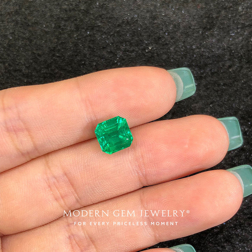 Saratti Colombian Emerald Gemstone | Modern Gem Jewelry | Saratti
