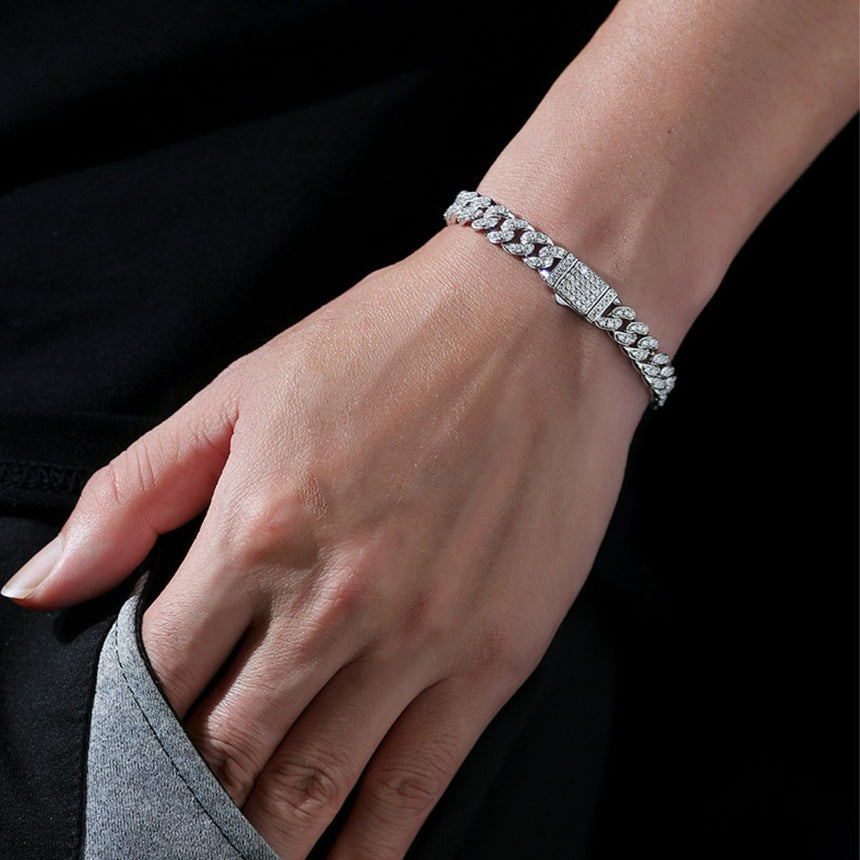 Custom Design 18K White Gold Chain Bracelet with Diamonds | Saratti