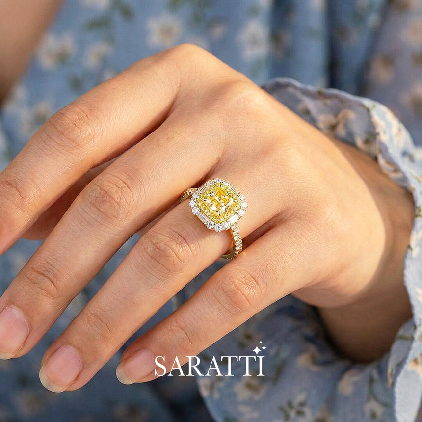 18K Yellow Gold Ring on Model | SARATTI