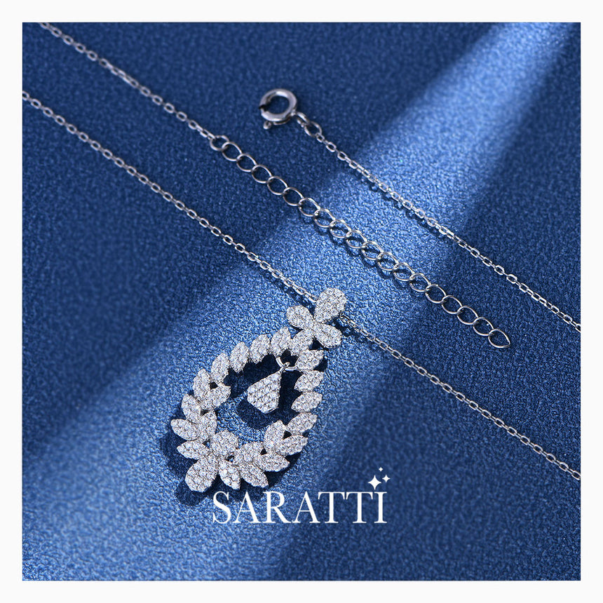Spotlight Shot of the Couronne De Nature Silver Pendant Necklace | Saratti
