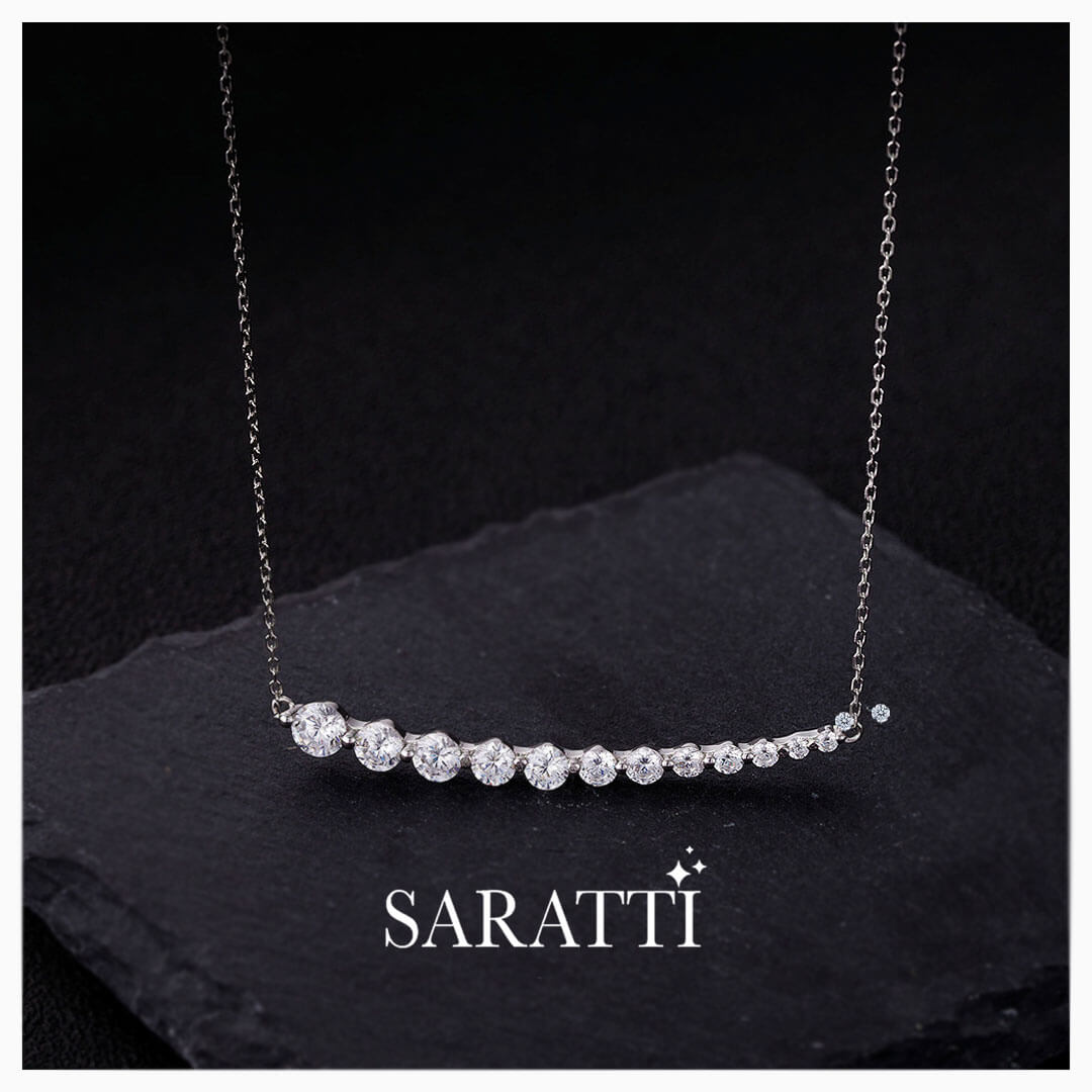 Contrast shot of the Archipel de Lumières Dainty Diamond Necklace | Saratti