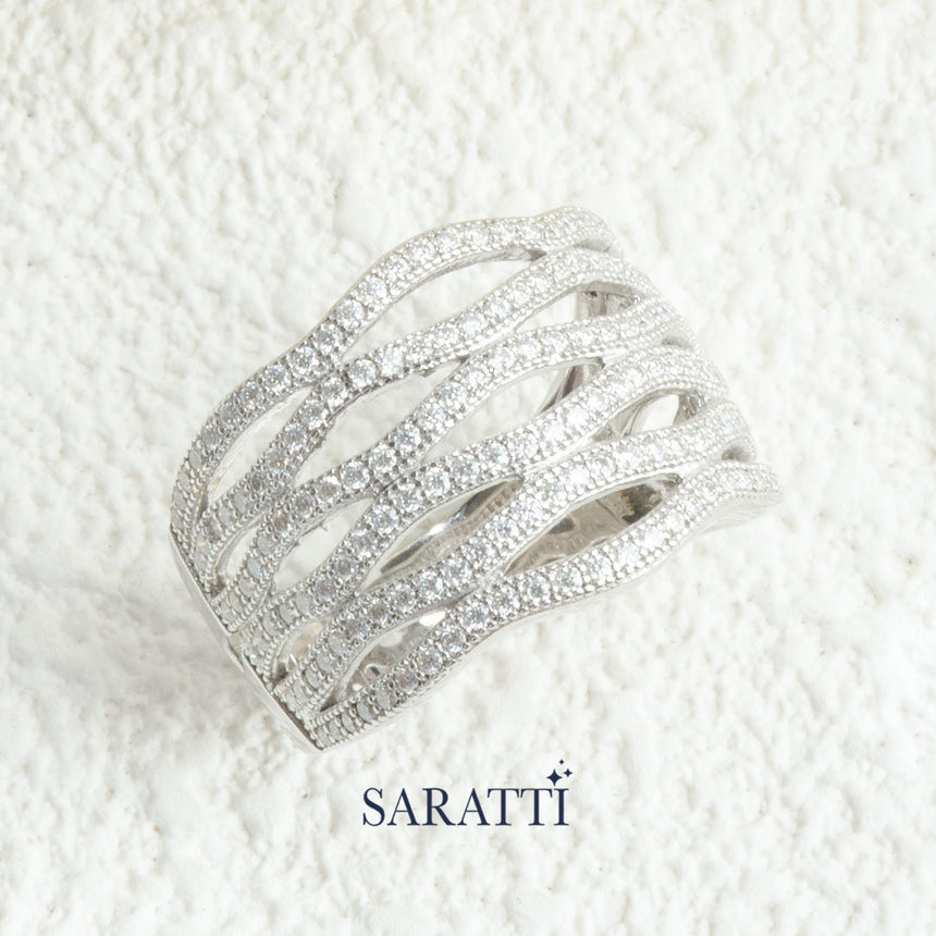 Round Diamond Wavy Cocktail Band | Saratti