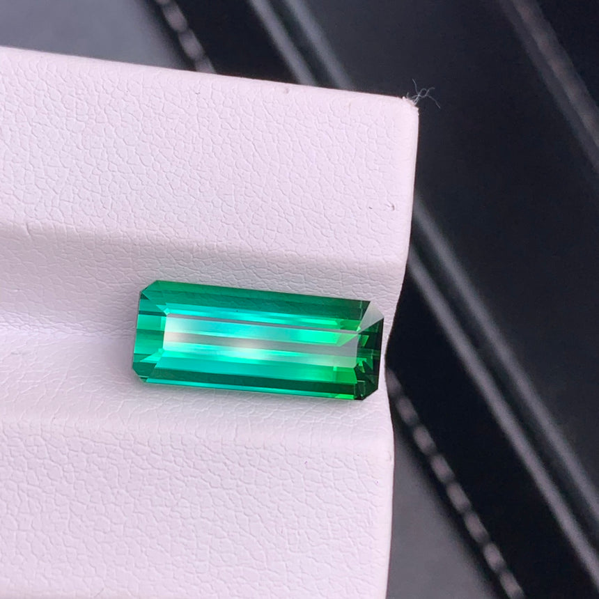 5.6 carats Natural Green Tourmaline Gemstone | Emerald Cut