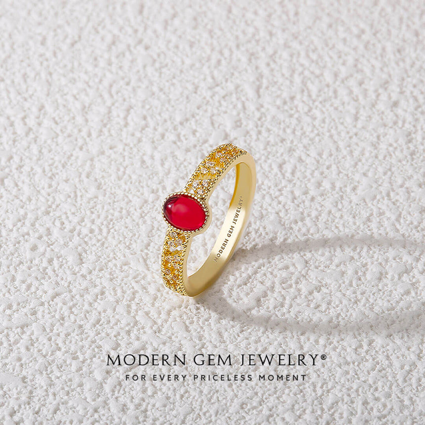 Elegant Gold Ruby Ring | Modern Gem Jewelry | Saratti