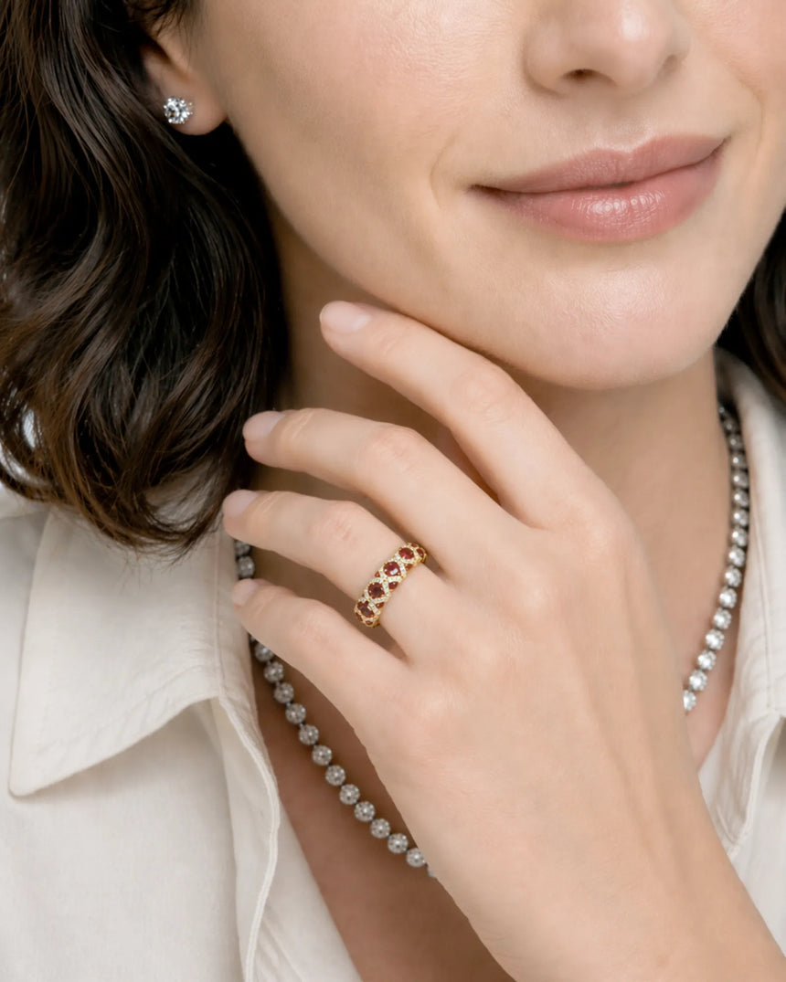 Fine jewelry ruby and diamond statement ring in 18K Rose Gold | SARATTI