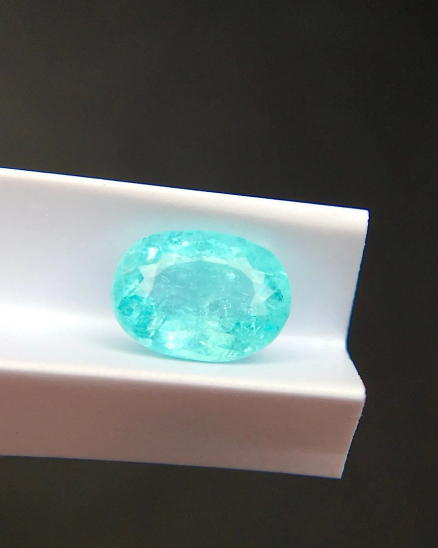 Guild certified Paraiba tourmaline gemstone 0.85 carat oval - SARATTI