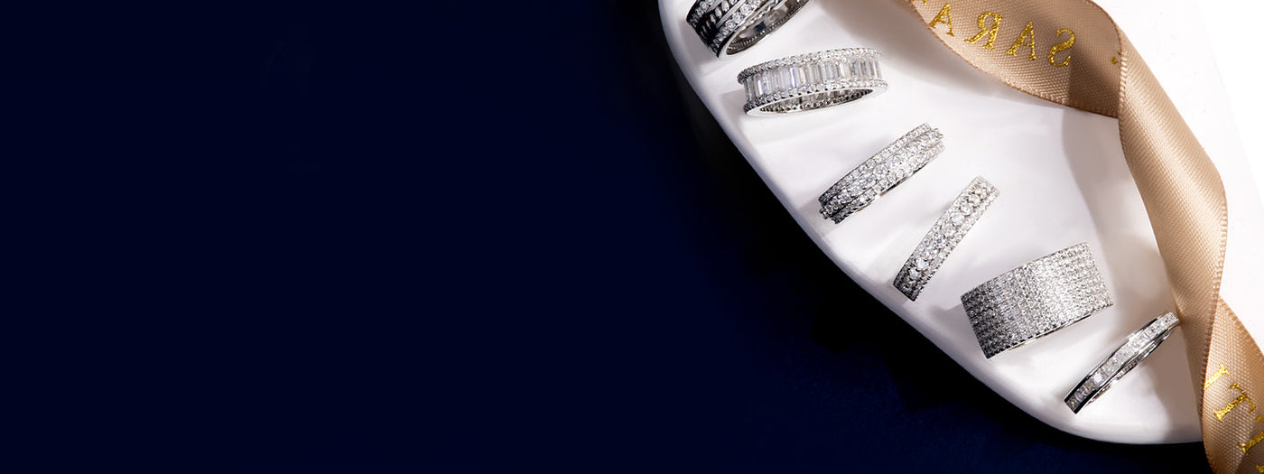 Handcrafted wedding bands for women by SARATTI — fine gold and gemstone rings made to last a lifetime.