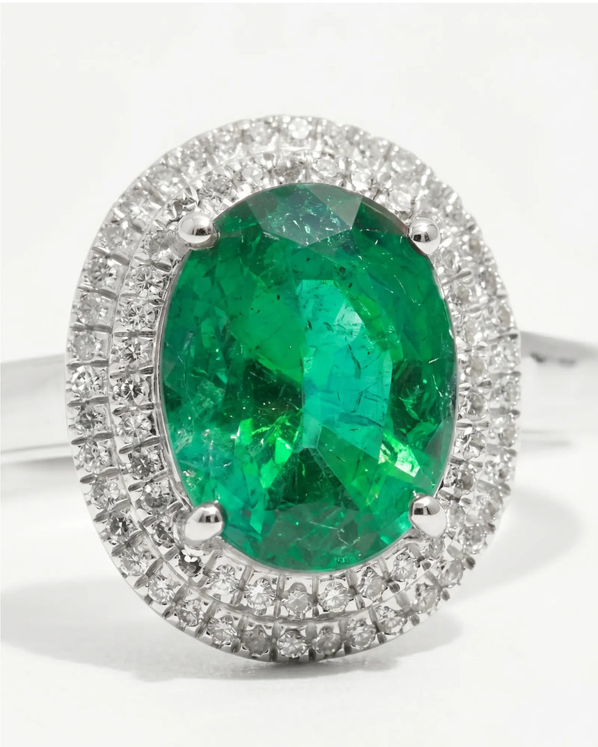 Heirloom style natural emerald and diamond ring in platinum - SARATTI