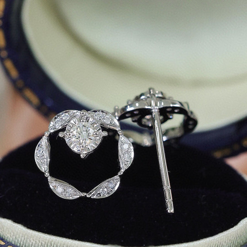 Natural Diamonds 18K White Gold Stud Earrings | Saratti