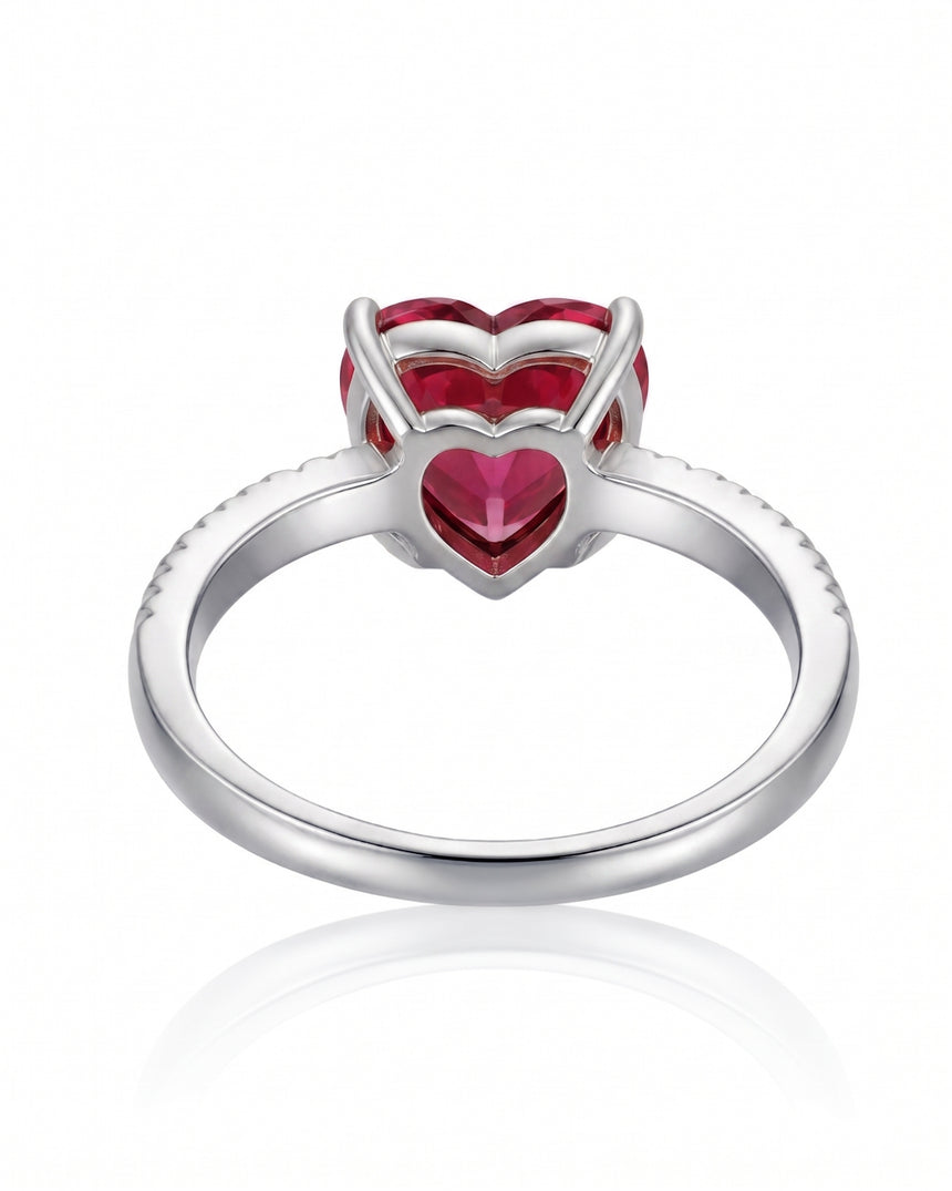 Luxury crimson tourmaline heart ring with diamond details in 18K White Gold | SARATTI