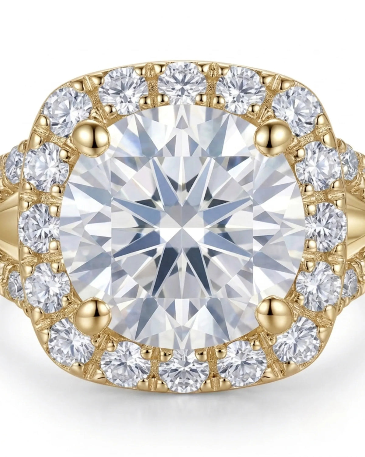 Luxury diamond engagement ring with round centre, cushion halo and pavé 18K yellow gold band | SARATTI