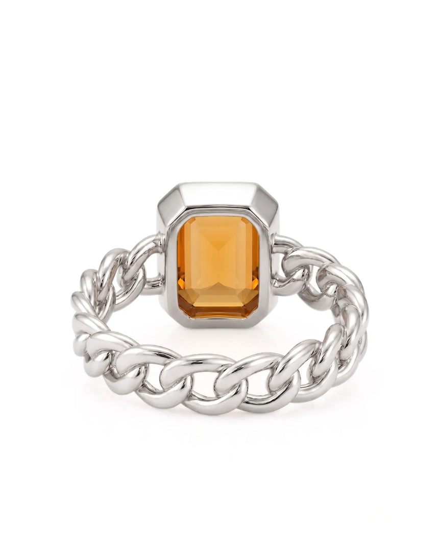 Luxury emerald cut sapphire ring with bold chain design in platinum | SARATTI
