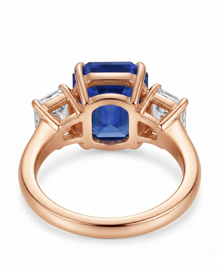 Luxury emerald cut sapphire statement ring with diamond accents in 18K rose gold | SARATTI