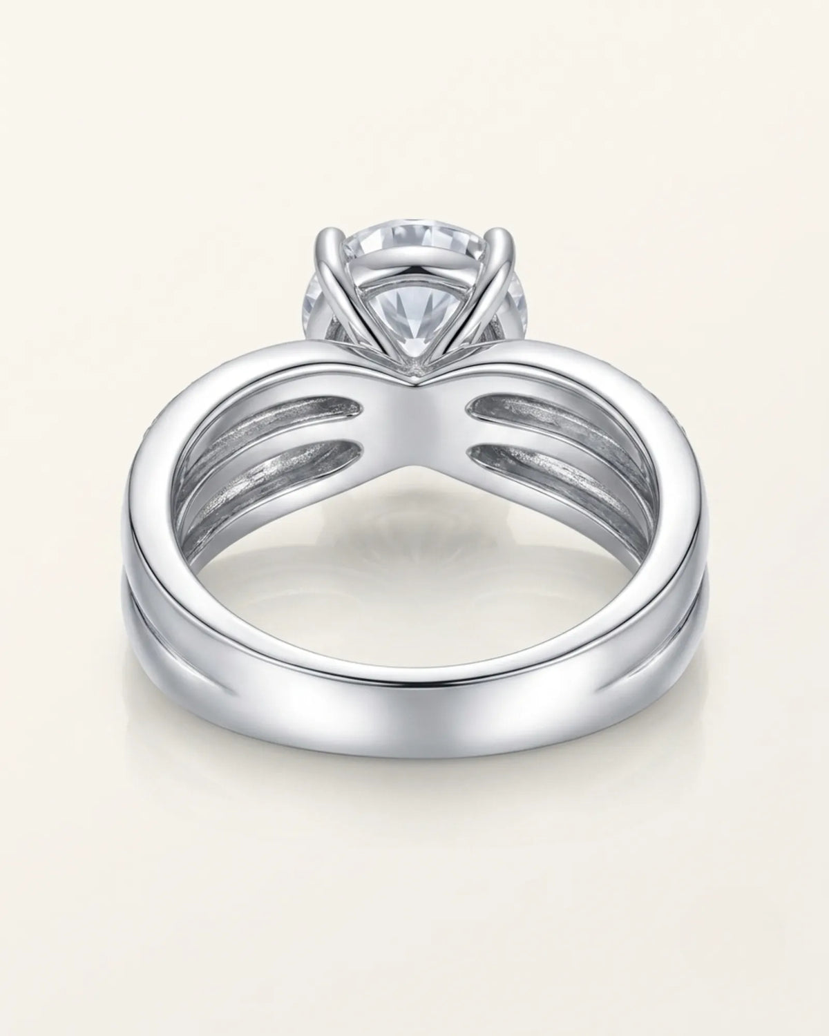 Luxury moissanite engagement ring with floating centre and enduring platinum craftsmanship | SARATTI