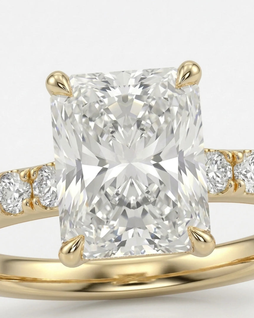 Luxury natural diamond engagement ring with radiant centre and pavé-set 18K yellow gold band | SARATTI