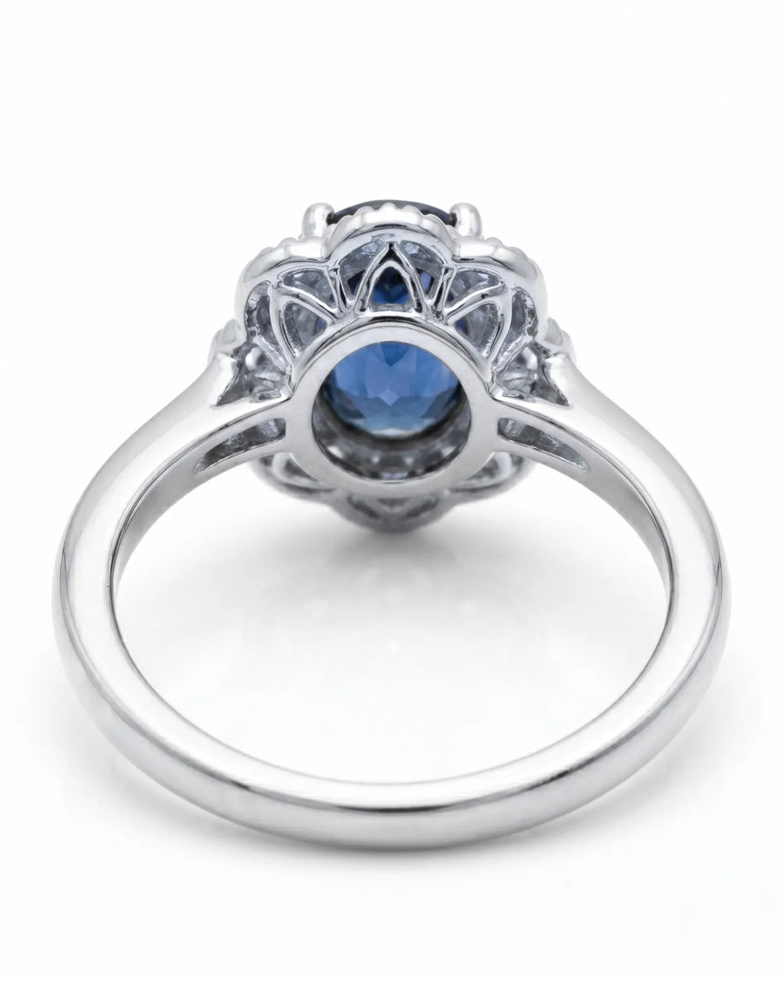 Luxury oval sapphire diamond ring crafted in premium platinum - SARATTI