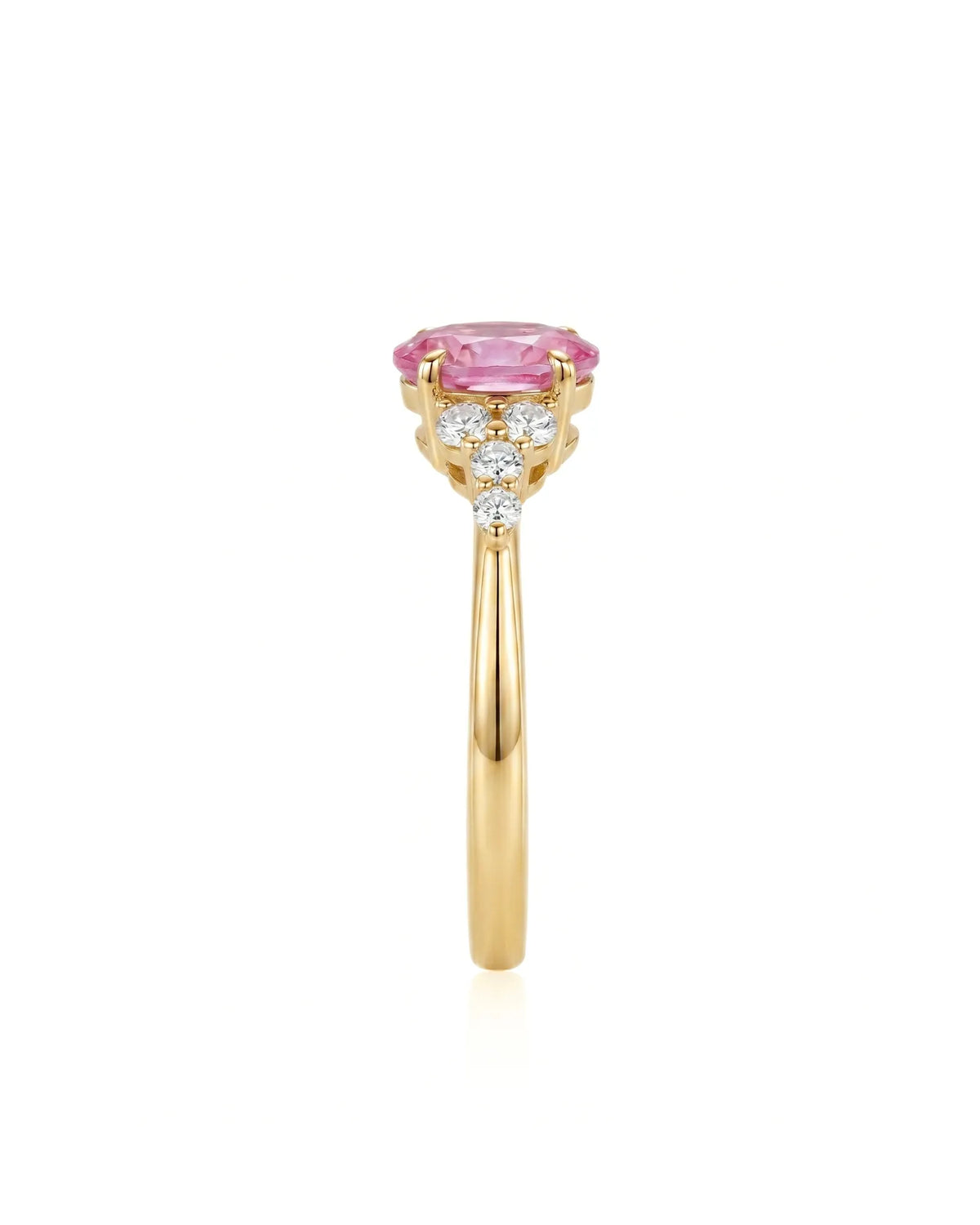 Luxury pink sapphire diamond ring with warm classic design in 18K yellow gold | SARATTI