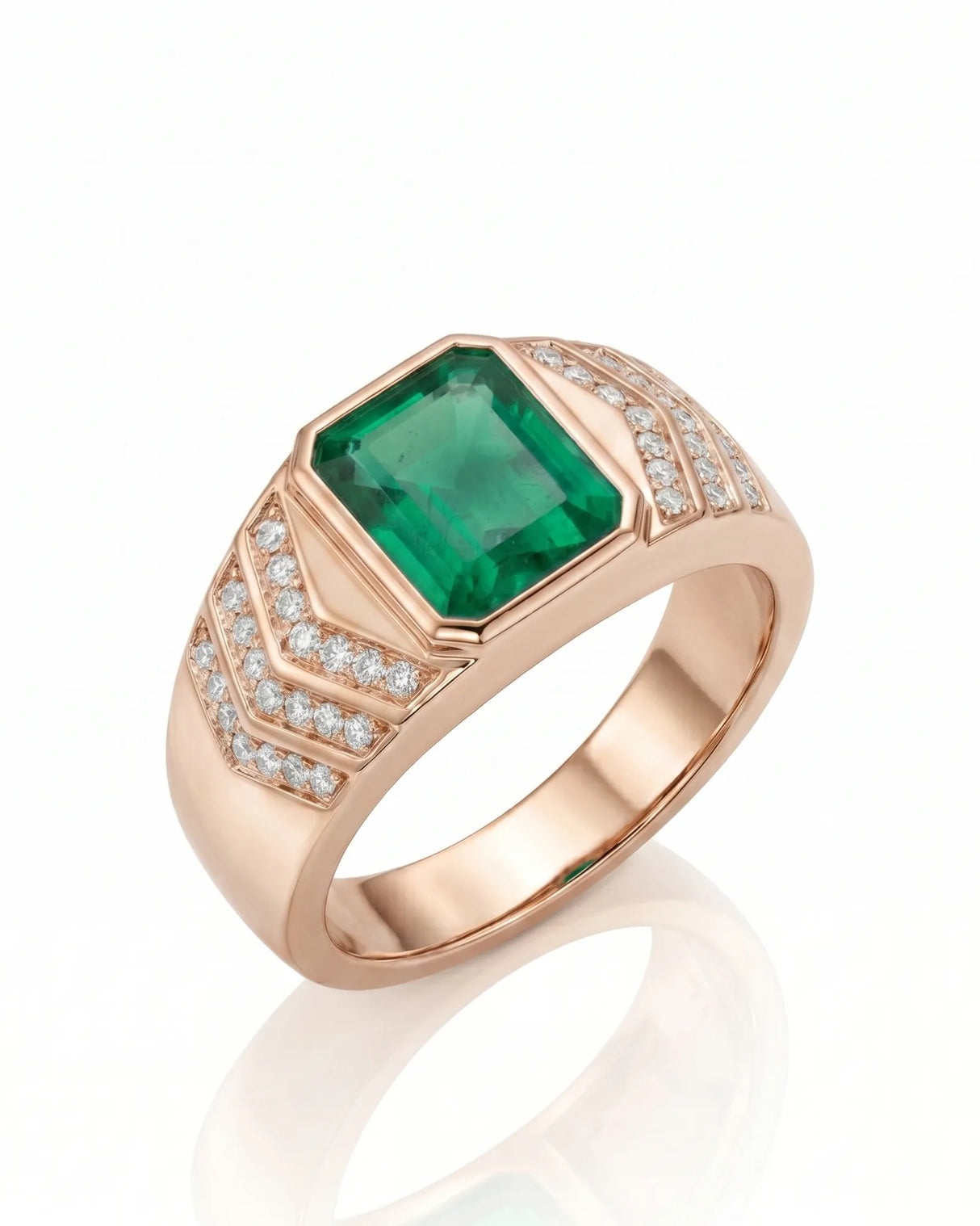 Men’s emerald ring with emerald-cut center stone and pavé diamond shoulders in 18K rose gold | SARATTI